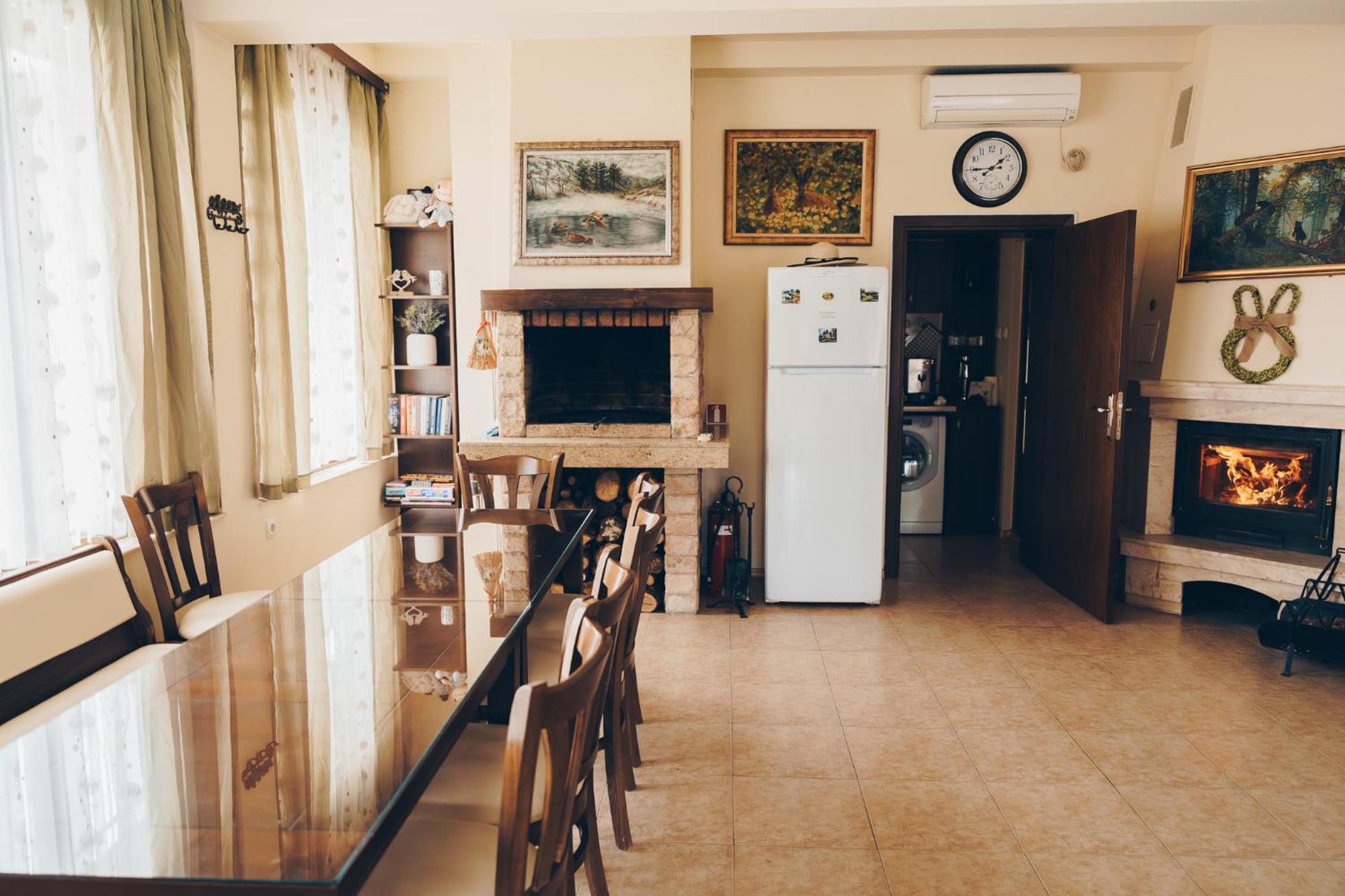 Vila Gardenia Gumoshtnik ภายนอก รูปภาพ